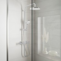 Hansgrohe Vernis Blend Showerpipe 200 1 jet zuhanyrendszer, termosztátos csapteleppel, króm