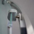 Sanipro Apollo Set 80 cm íves, keretes, görgős zuhanykabin önhordó zuhanytálcával és leeresz